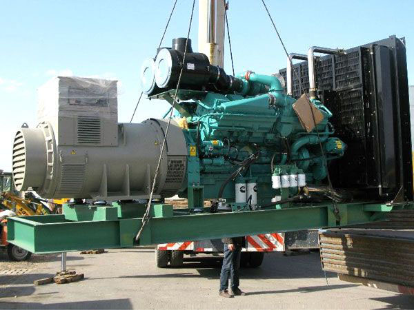 泸定冬季柴油发电机启动前，如何检查燃油标号是否适配？